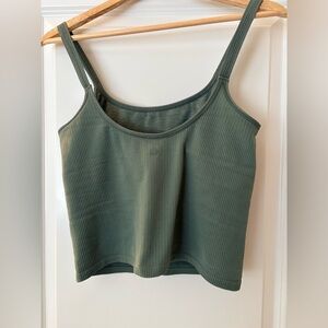 Lululemon top
